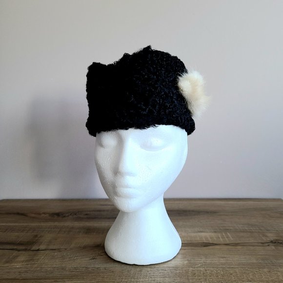 Vintage real fur pillbox black Persian lam hat with mink detail on the side. - Picture 2 of 7